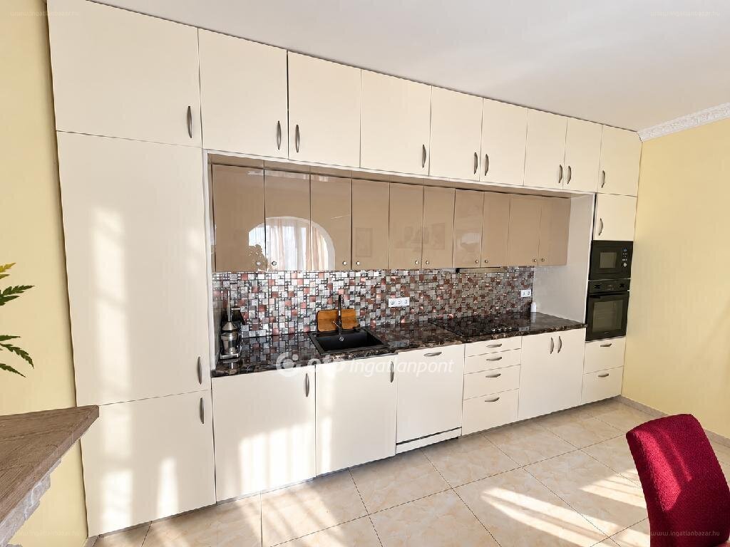Ház · 3 hálószoba · 110 m² · 79.900.000 Ft