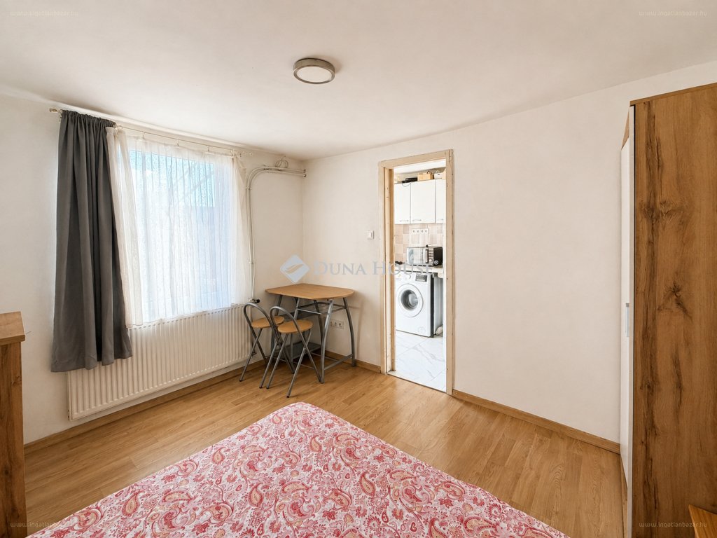 Ház · 4 hálószoba · 100 m² · 80.000.000 Ft