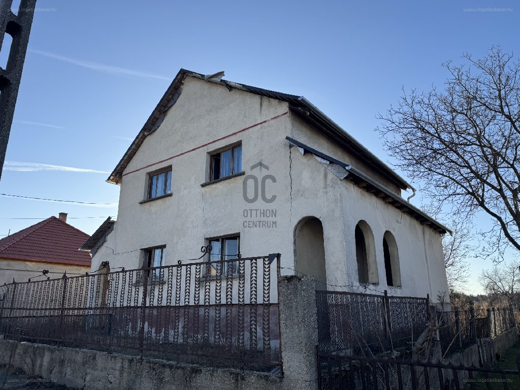 5 bed · 195m² · Családi ház · 32.900.000 ft