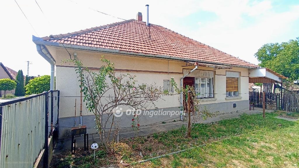 2 bed · 103m² · Családi ház · 28.900.000 ft