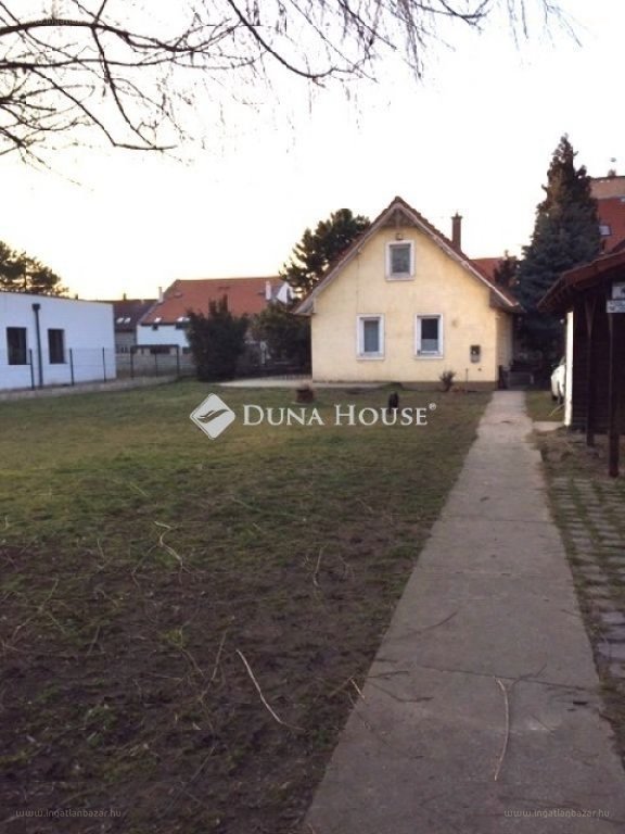 1 bed · 74m² · Családi ház · 145.000.000 ft