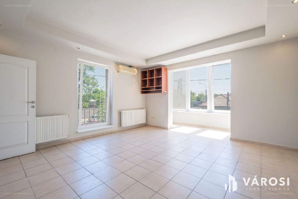 3 bed · 83m² · Családi ház · 59.900.000 ft