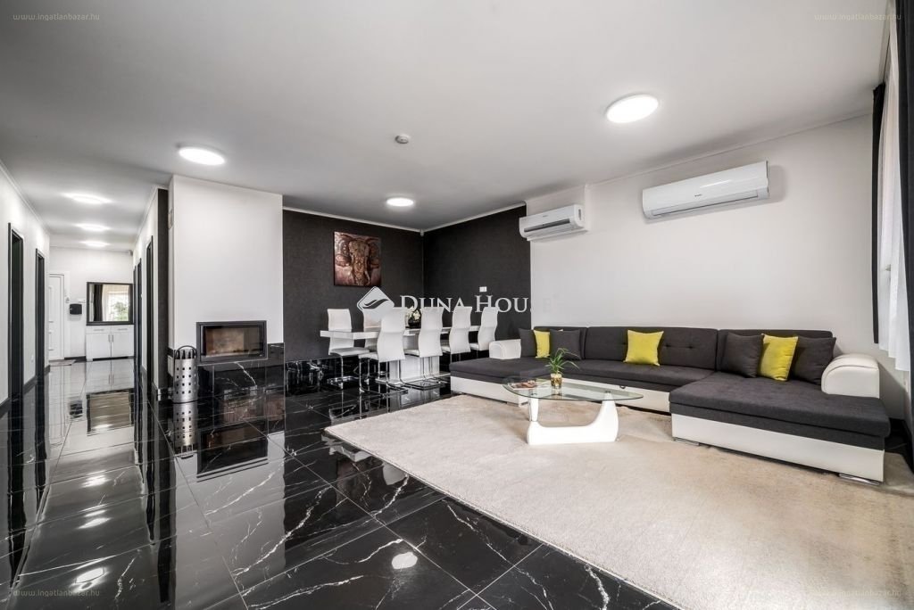 4 bed · 159m² · Családi ház · 186.000.000 ft