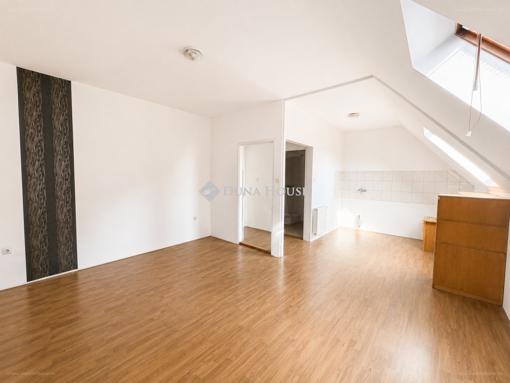 7 bed · 230m² · Családi ház · 95.000.000 ft