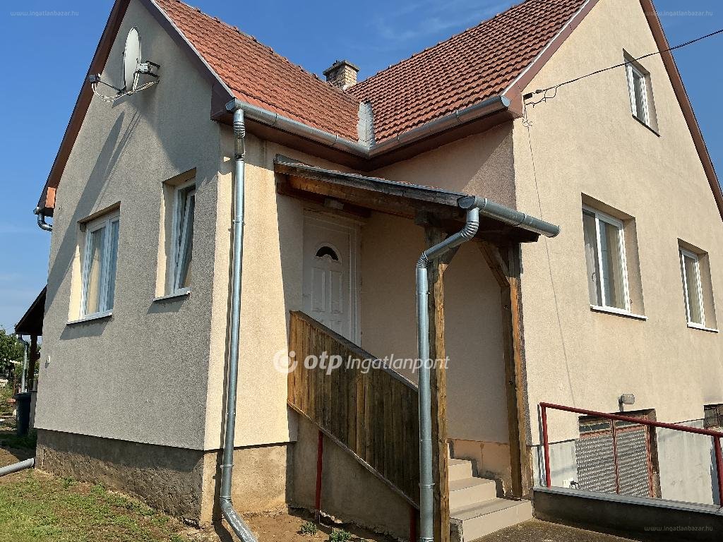 3 bed · 96m² · Családi ház · 77.000.000 ft
