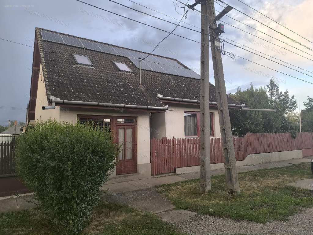 4 bed · 145m² · Családi ház · 75.990.000 ft