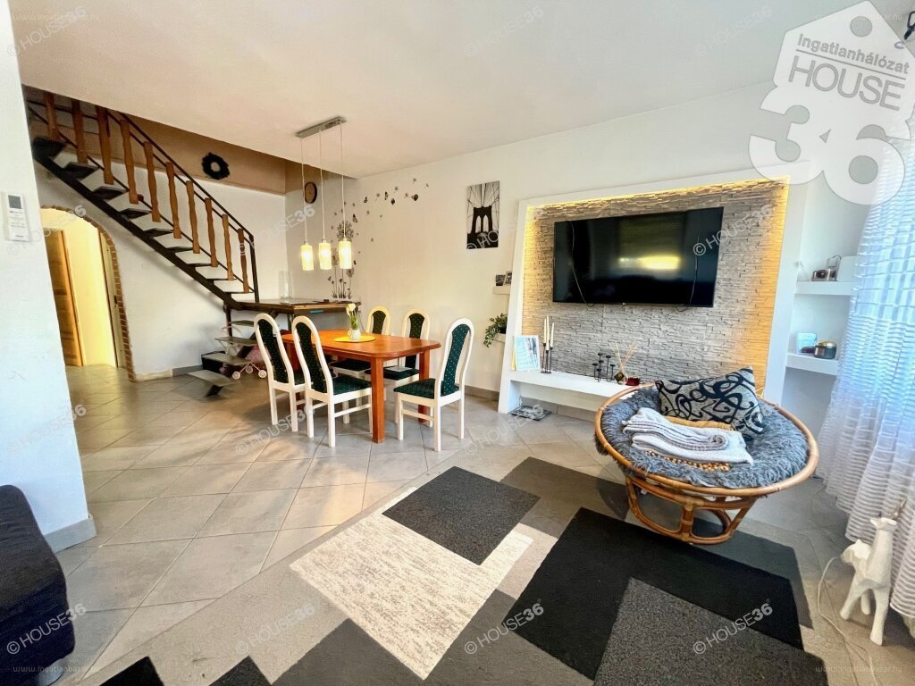 Ház · 4 hálószoba · 162 m² · 61.990.000 Ft
