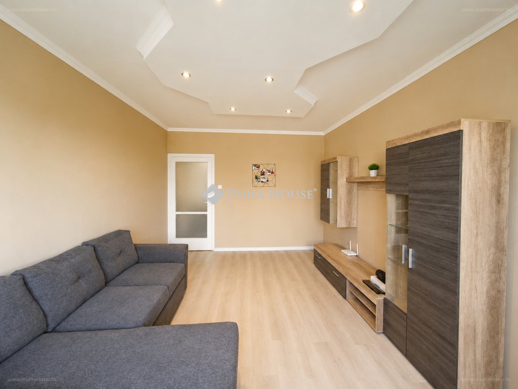 Lakás · 3 hálószoba · 64 m² · 62.000.000 Ft