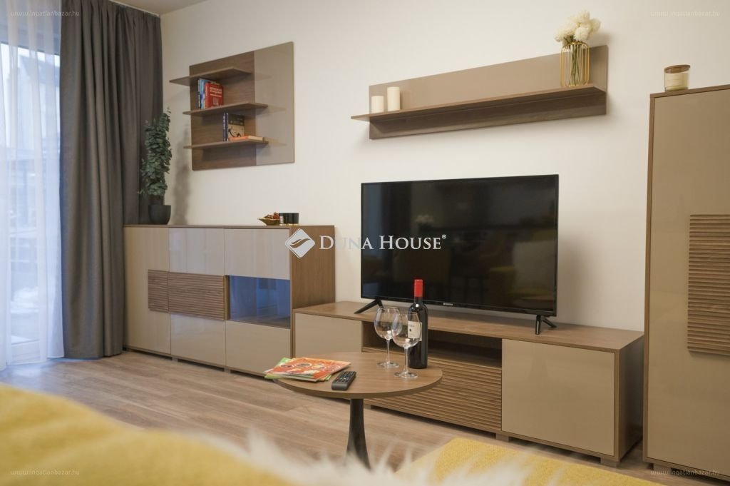 Lakás · 2 hálószoba · 43 m² · 70.745.000 Ft