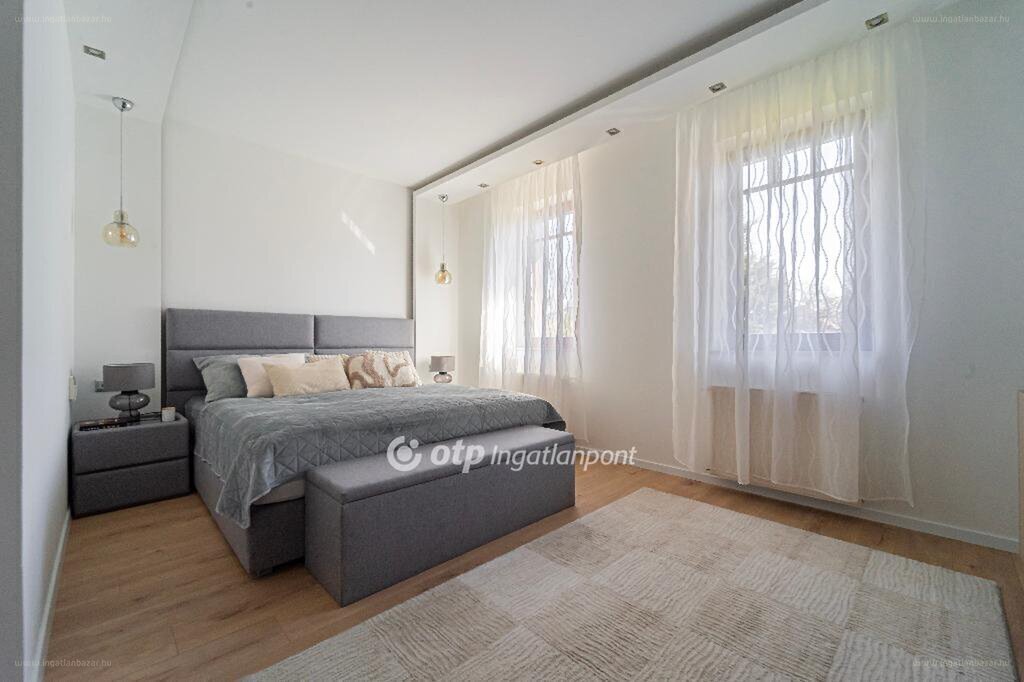 6 bed · 361m² · Családi ház · 375.000.000 ft