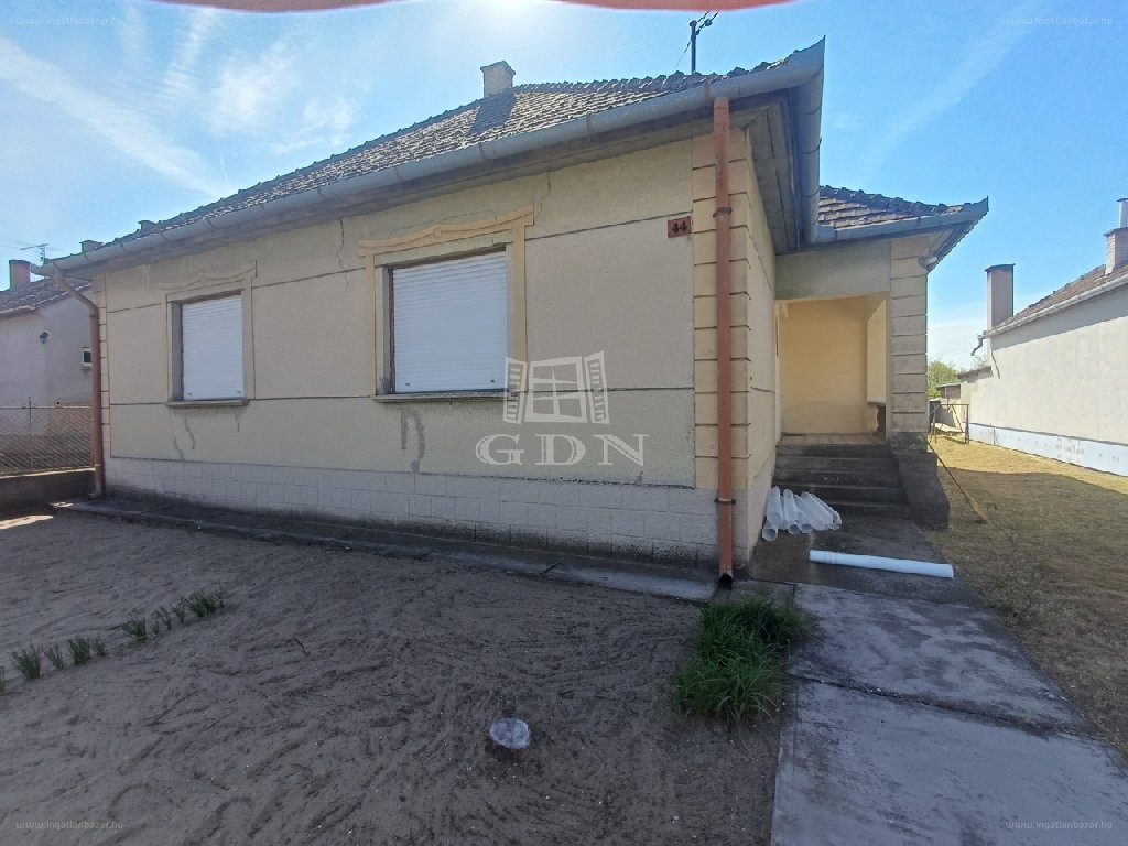 3 bed · 100m² · Családi ház · 20.500.000 ft