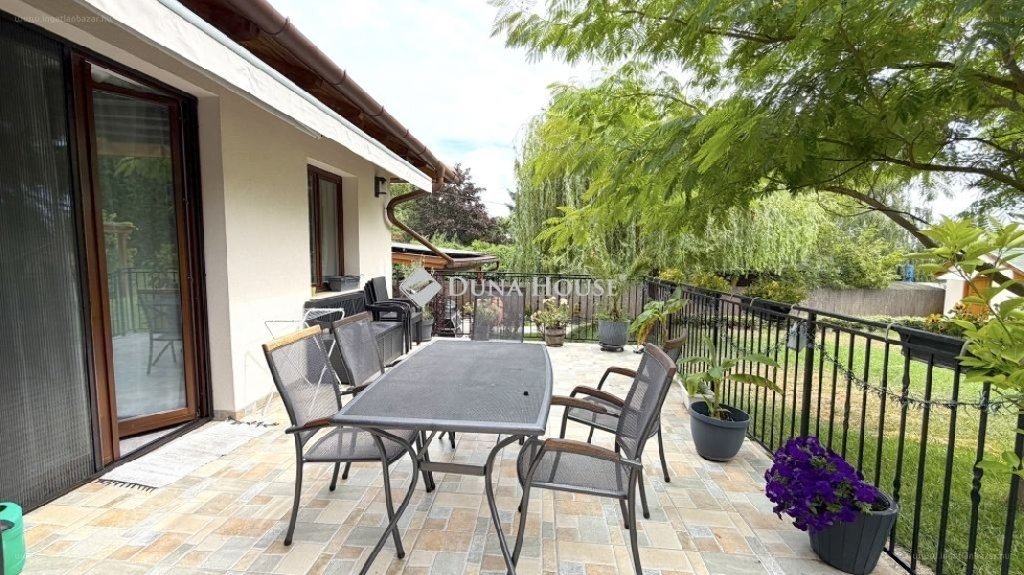 4 bed · 170m² · Családi ház · 184.900.000 ft