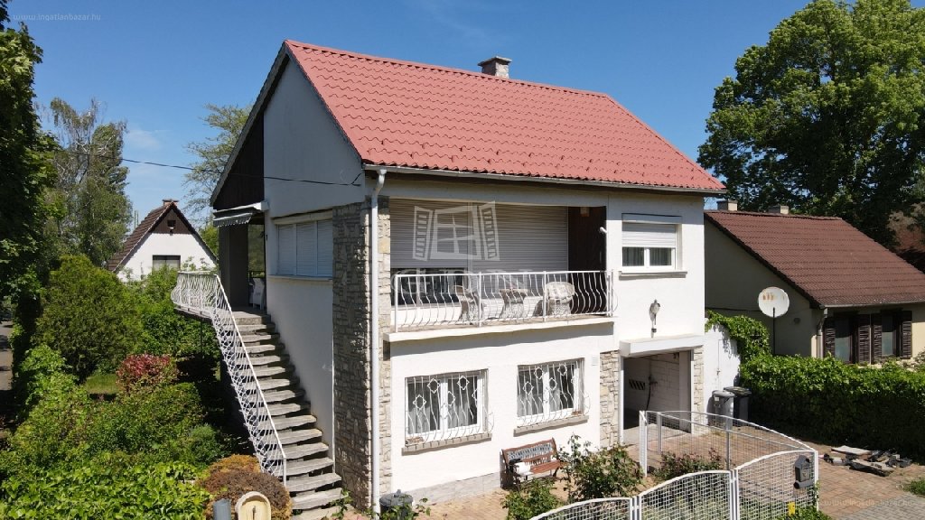 Ház · 4 hálószoba · 120 m² · 96.000.000 Ft