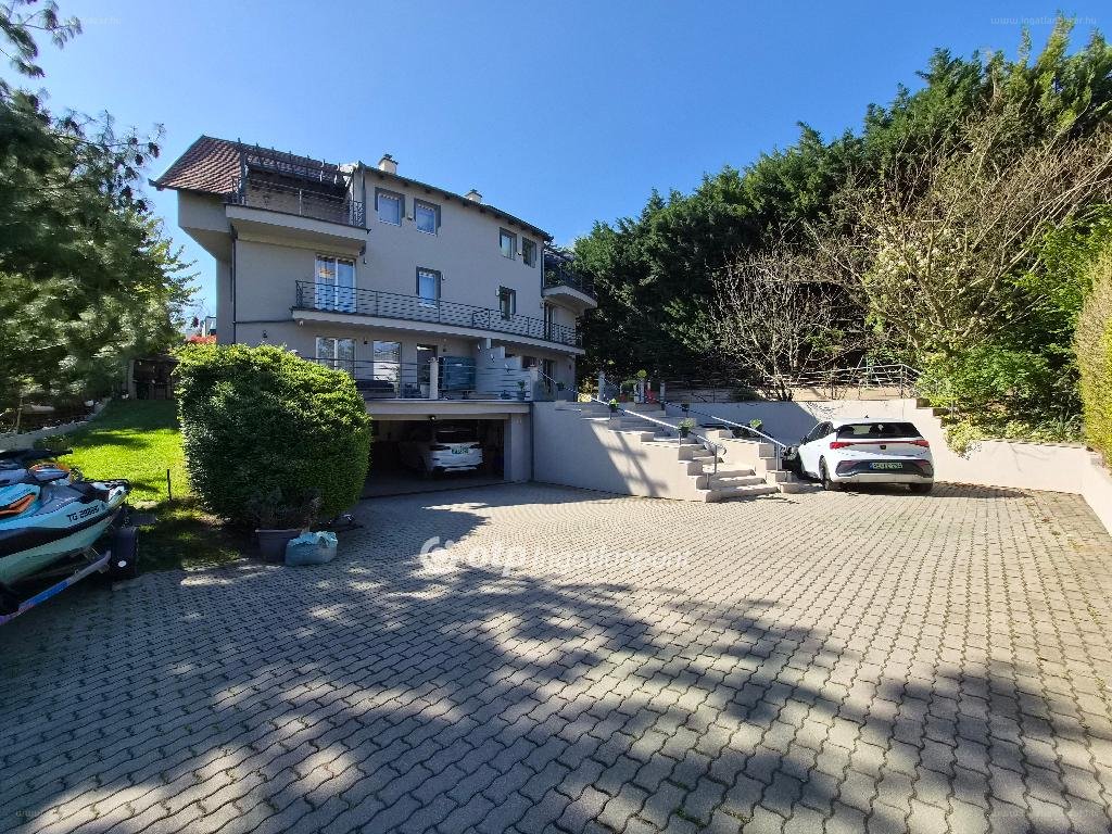 5 bed · 175m² · Lakás · 319.000.000 ft