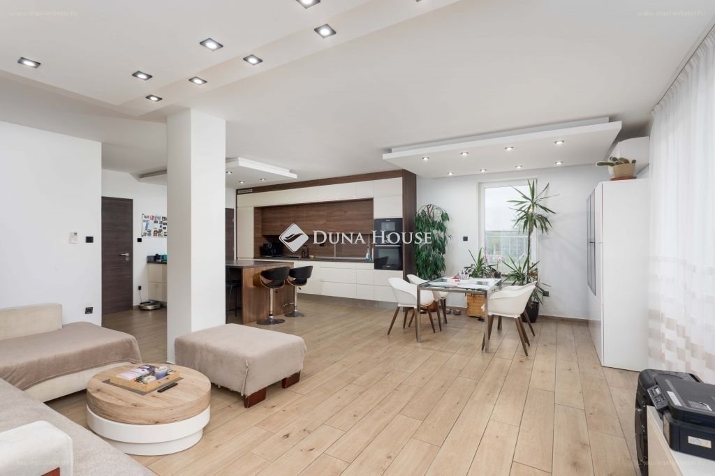 4 bed · 143m² · Lakás · 164.999.999 ft