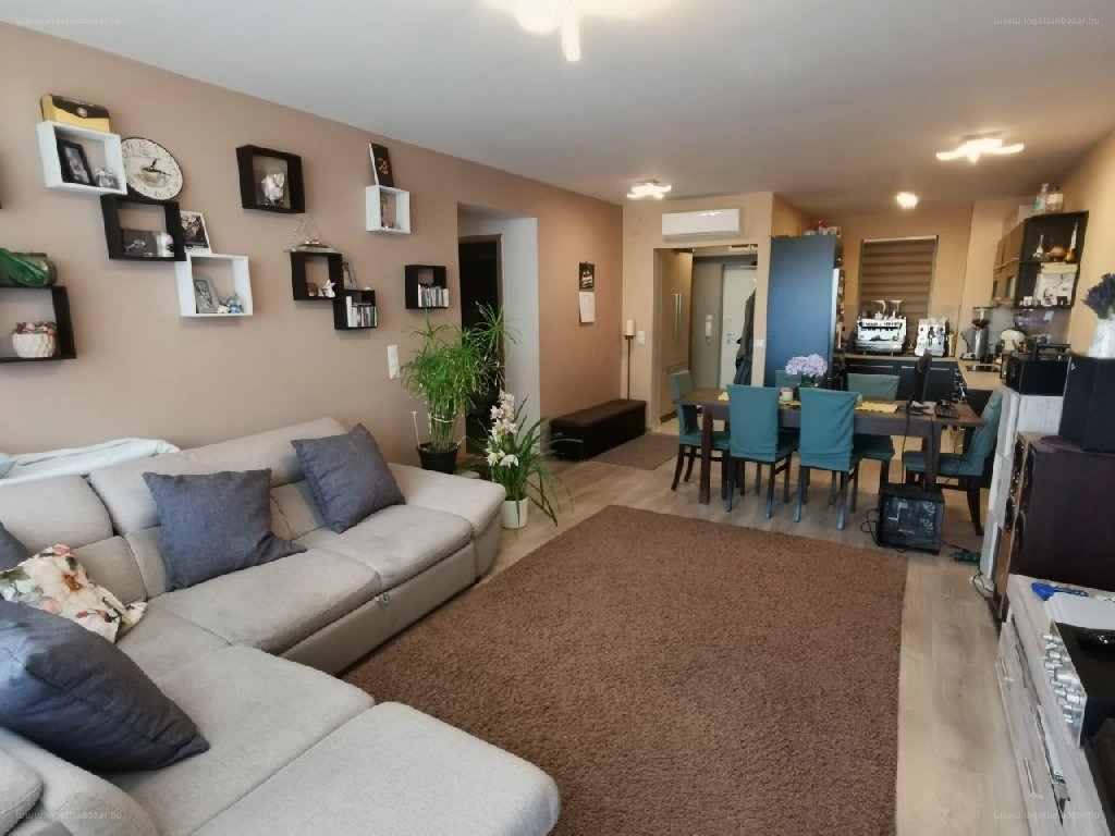 4 bed · 83m² · Lakás · 113.500.000 ft