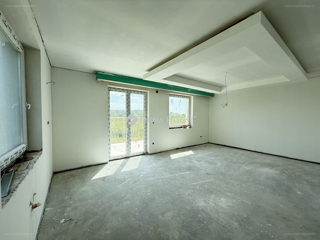 5 bed · 124m² · Ház · 87.900.000 ft