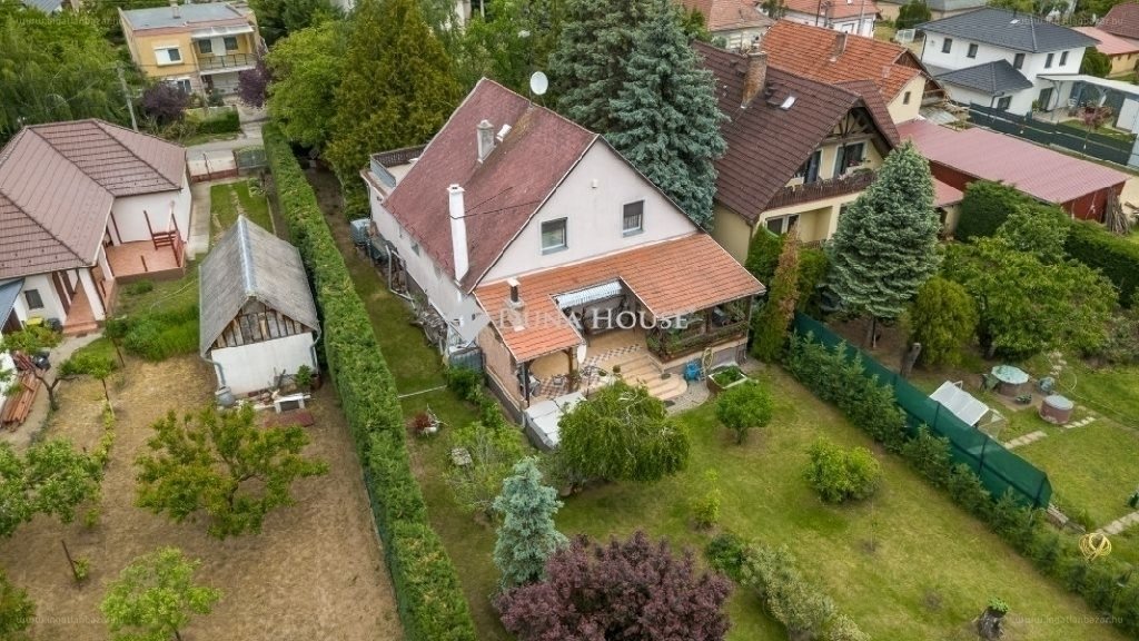 Ház · 4 hálószoba · 236 m² · 149.900.000 Ft
