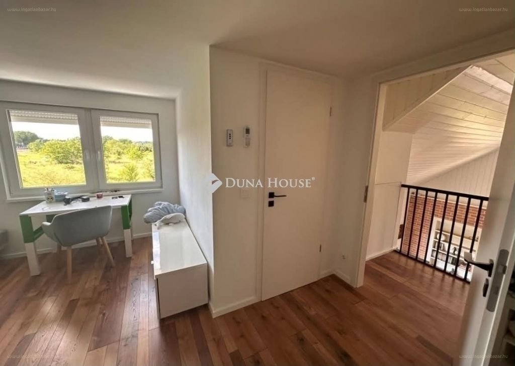 4 bed · 90m² · Lakás · 123.000.000 ft
