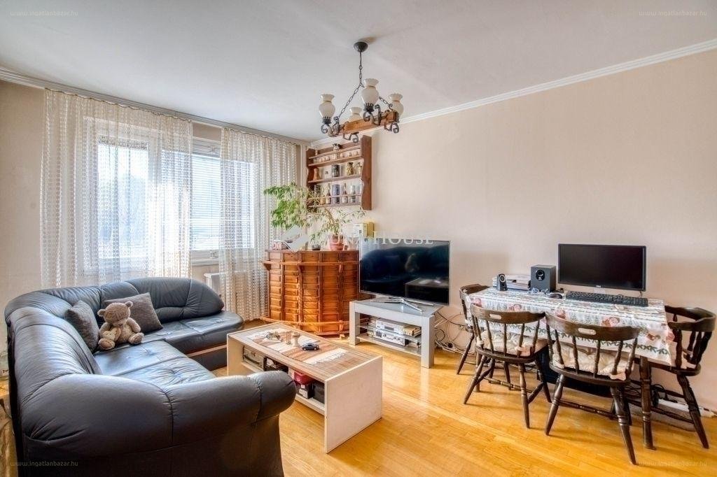 Lakás · 4 hálószoba · 69 m² · 74.990.000 Ft