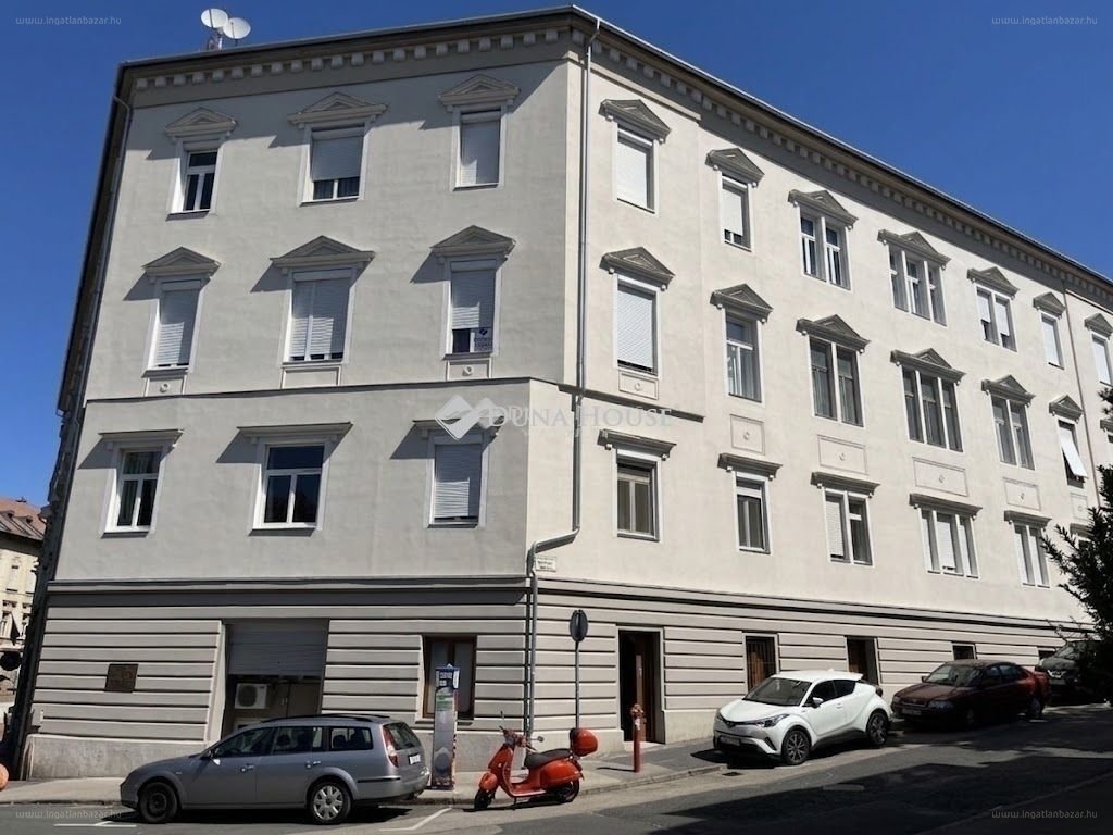 Lakás · 3 hálószoba · 68 m² · 109.900.000 Ft