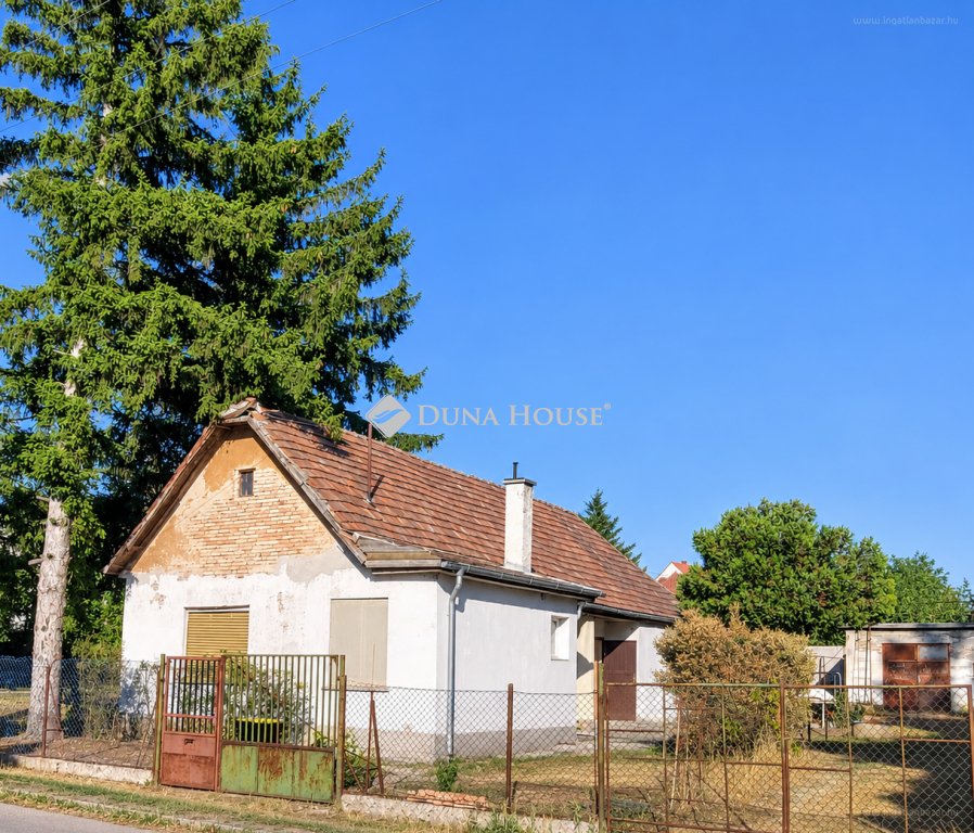 3 bed · 87m² · Családi ház · 49.900.000 ft
