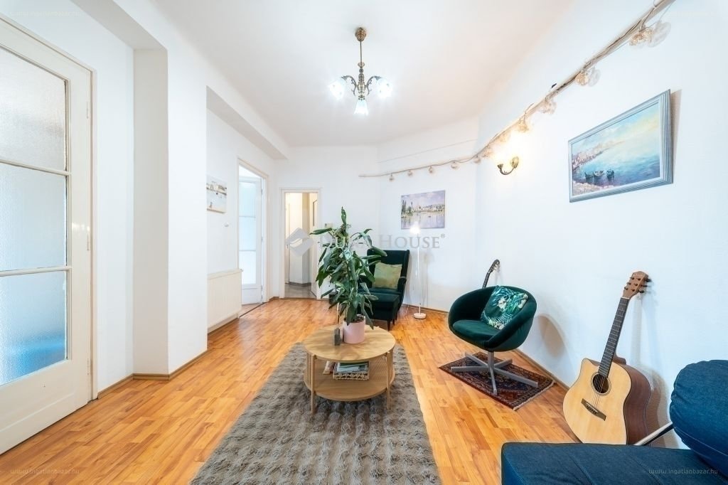 Lakás · 3 hálószoba · 99 m² · 82.000.000 Ft