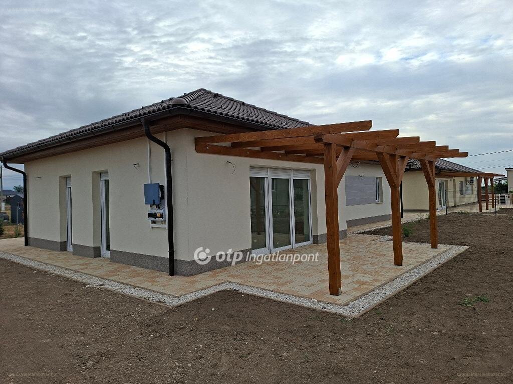 4 bed · 130m² · Családi ház · 85.000.000 ft