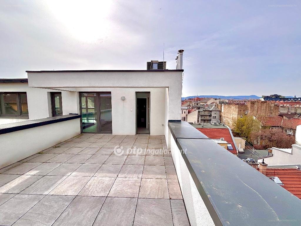 4 bed · 106m² · Lakás · 228.382.000 ft