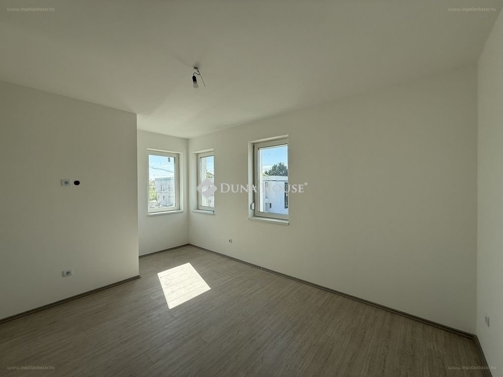 3 bed · 112m² · Családi ház · 120.000.000 ft