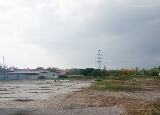 Üzleti ingatlan · 12400 m² · 185.000.000 Ft