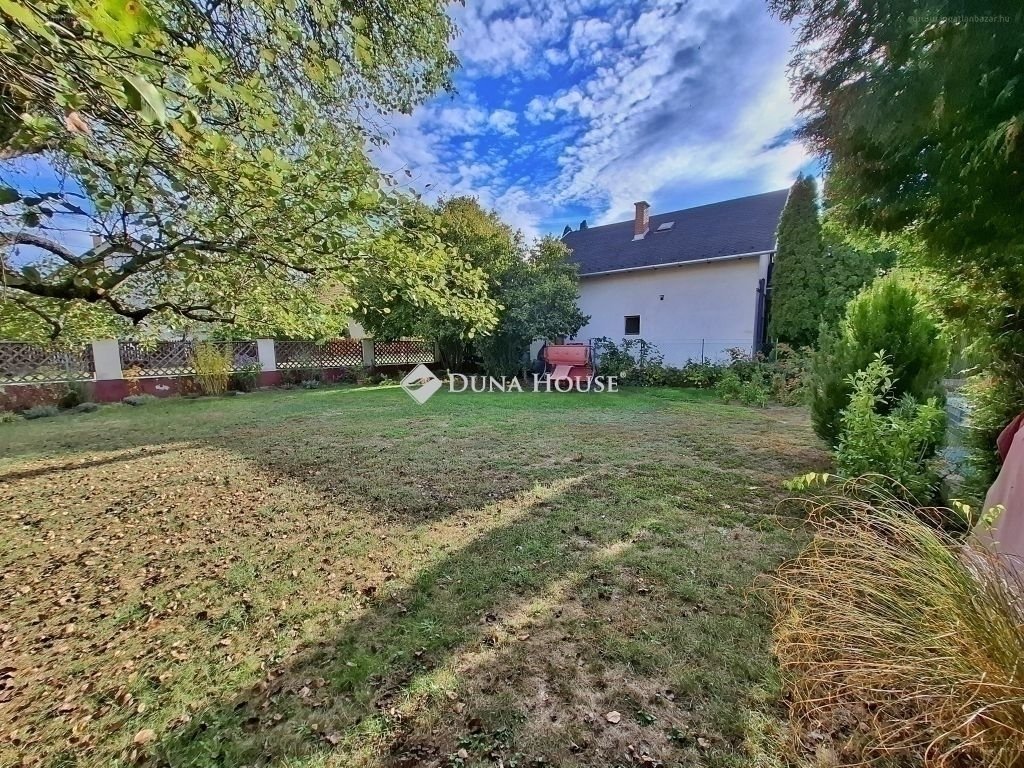 Családi ház · 5 hálószoba · 227 m² · 168.900.000 Ft