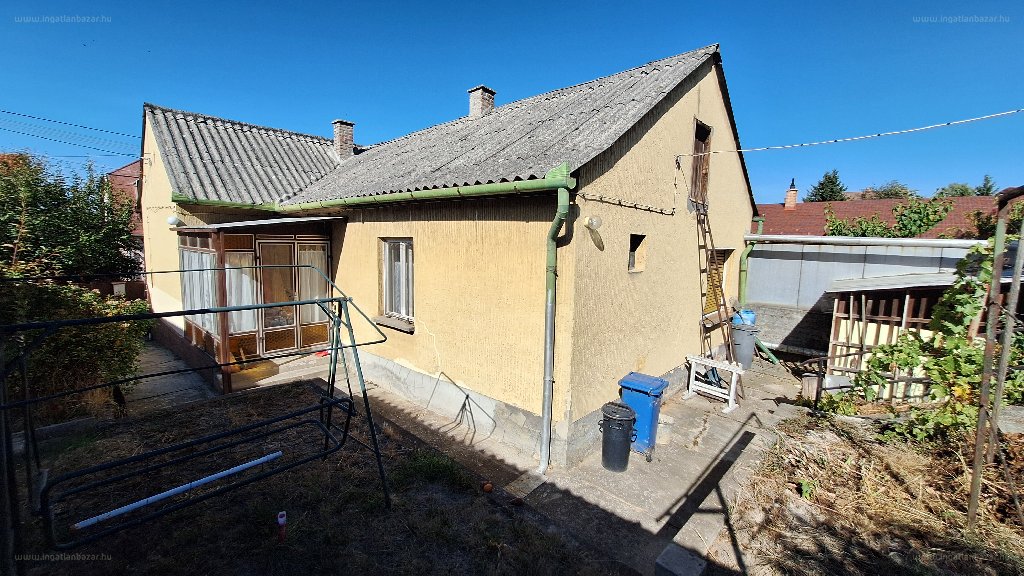 Ház · 4 hálószoba · 86 m² · 49.900.000 Ft