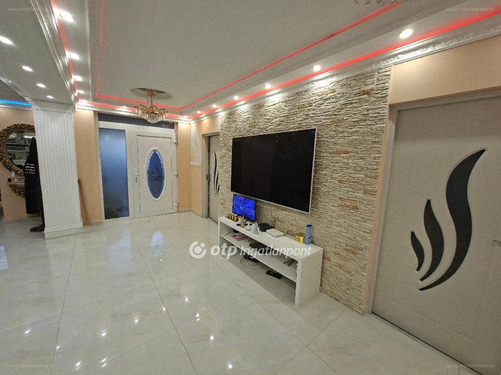 3 bed · 128m² · Ház · 42.000.000 ft