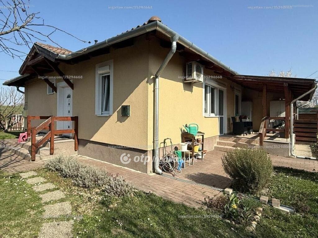 3 bed · 78m² · Családi ház · 109.000.000 ft