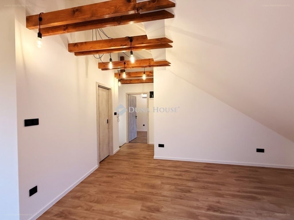 Lakás · 3 hálószoba · 72 m² · 74.900.000 Ft