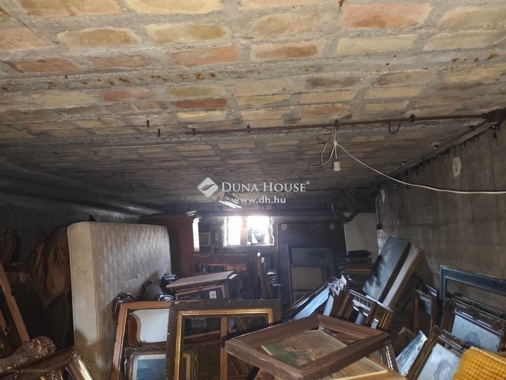 2 bed · 90m² · Családi ház · 89.900.000 ft