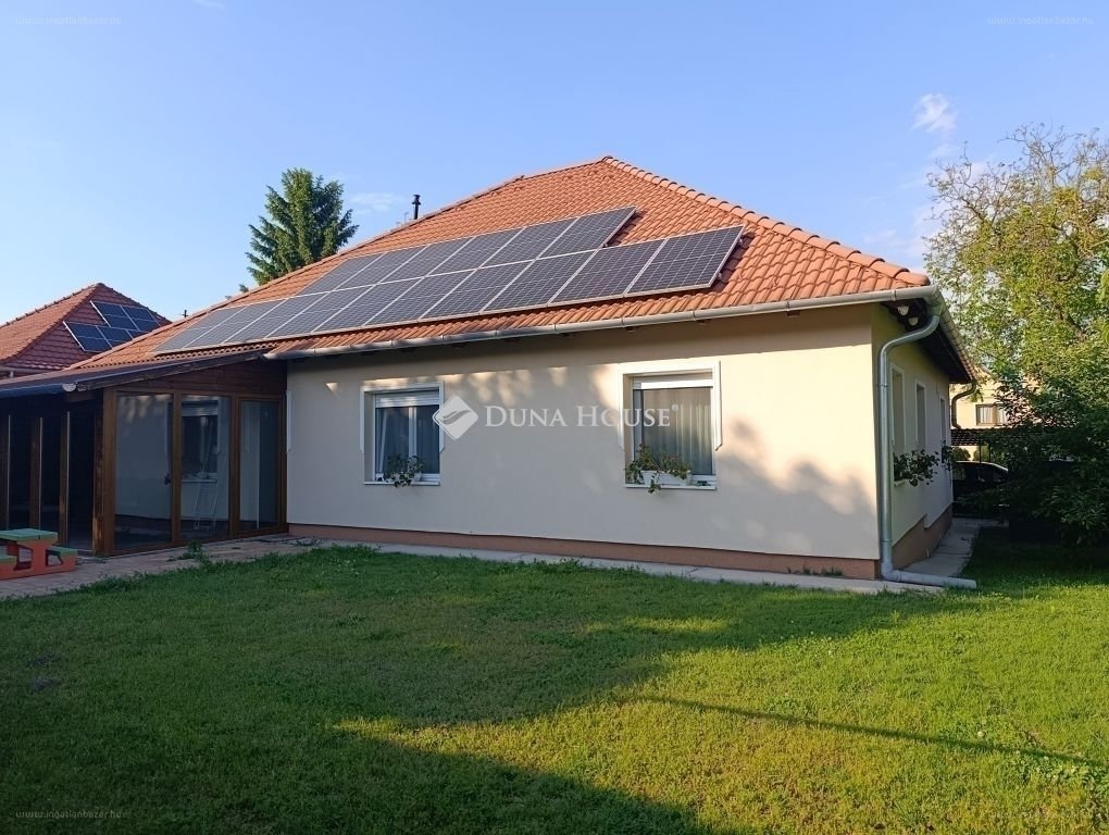 Ház · 3 hálószoba · 139 m² · 169.900.000 Ft