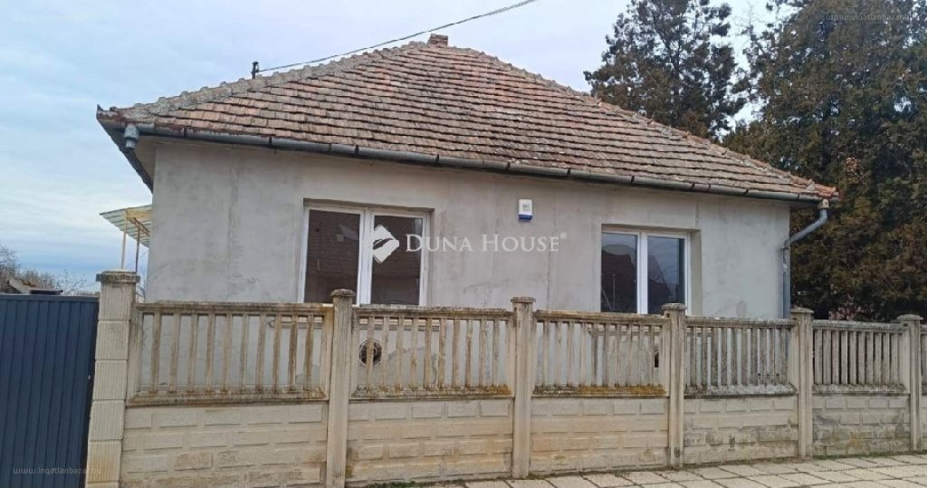 5 bed · 100m² · Ház · 59.900.000 ft