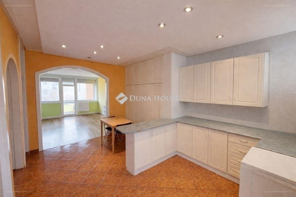 Lakás · 3 hálószoba · 58 m² · 59.900.000 Ft