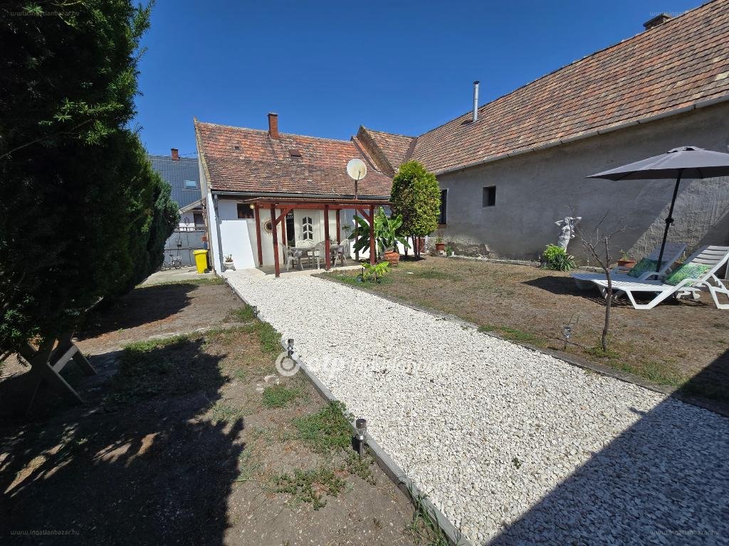 2 bed · 67m² · Családi ház · 41.990.000 ft