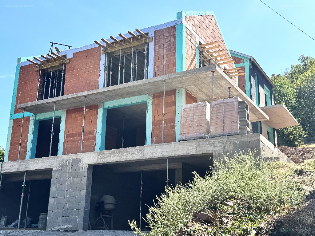 3 bed · 64m² · Lakás · 87.000.000 ft