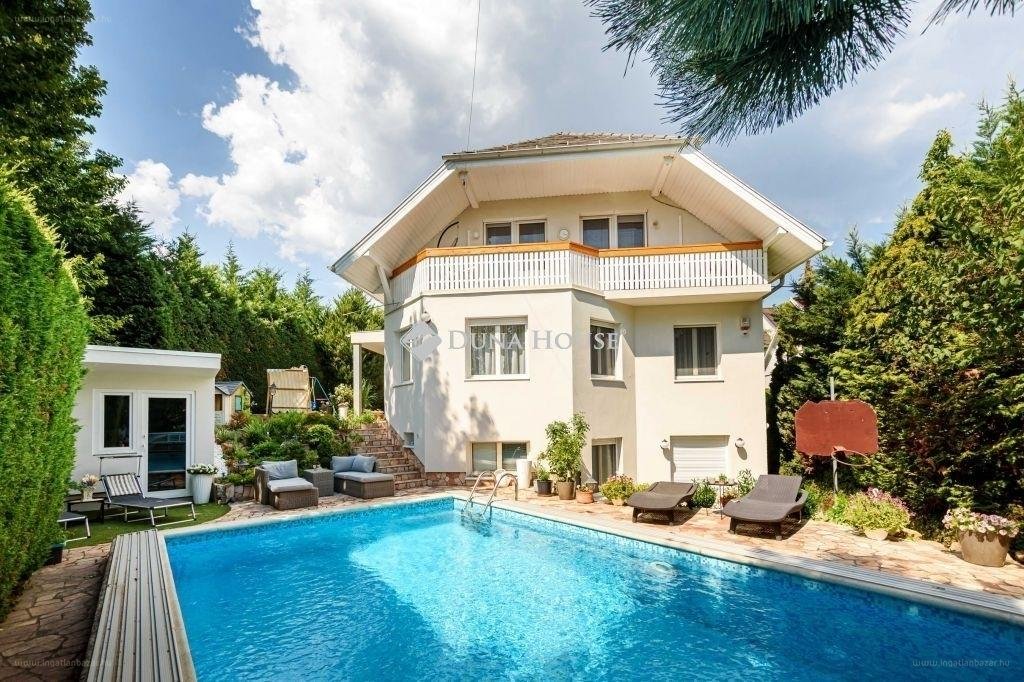 11 bed · 423m² · Ház · 350.000.000 ft