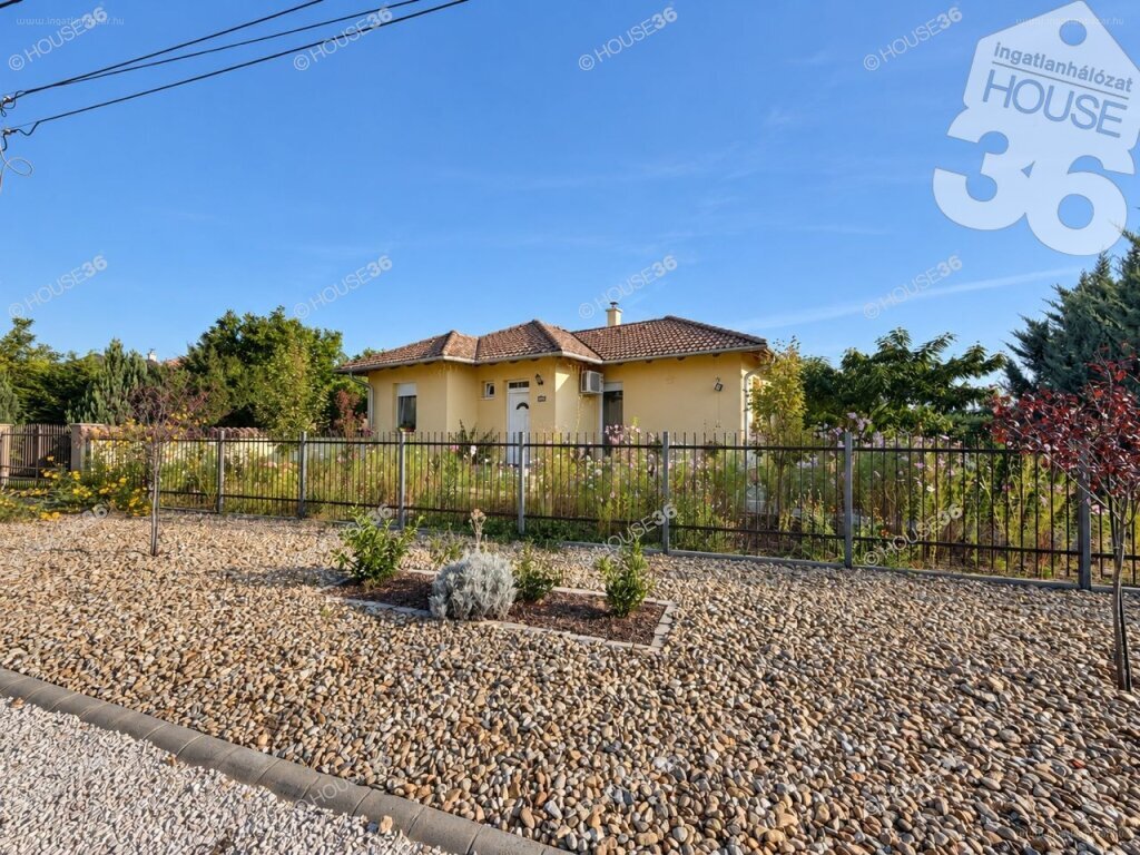 Ház · 3 hálószoba · 67 m² · 85.900.000 Ft