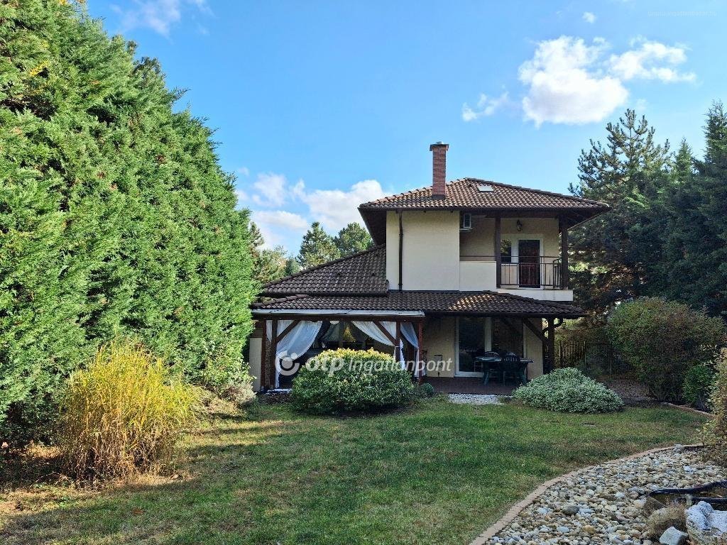 5 bed · 214m² · Ház · 235.000.000 ft