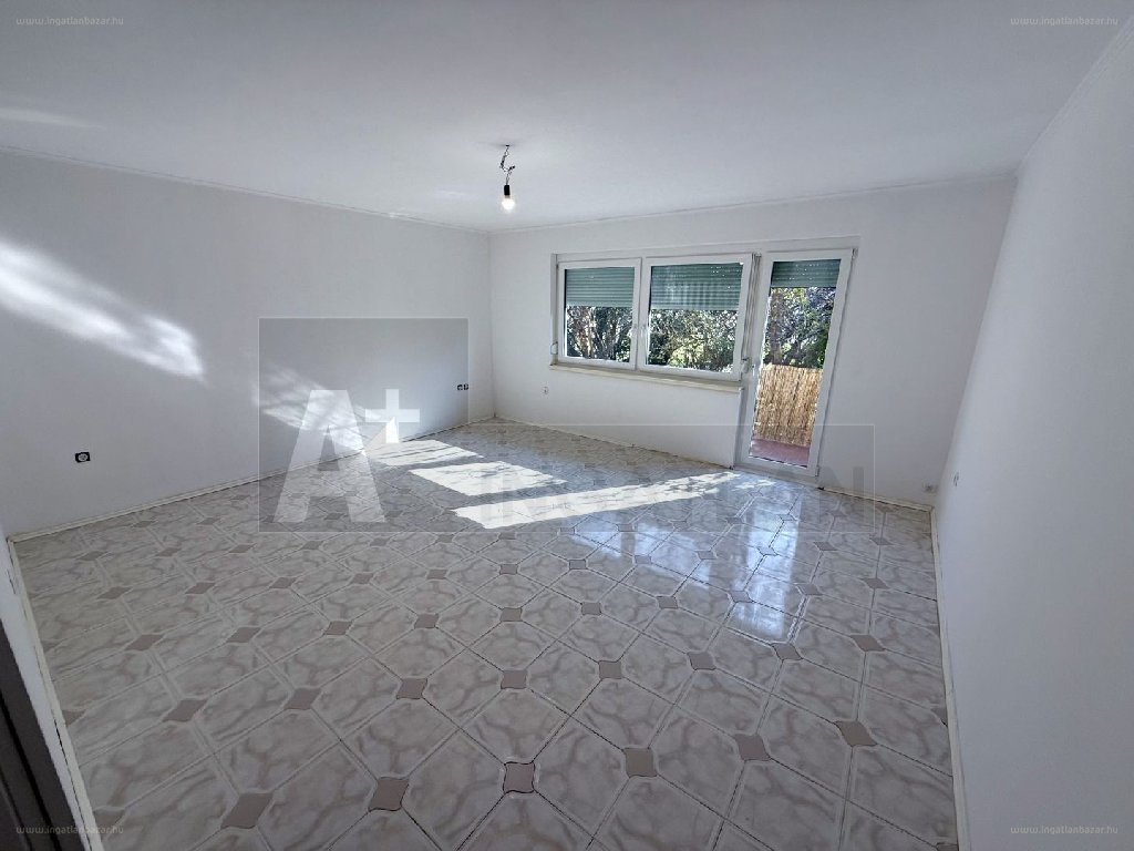 Családi ház · 5 hálószoba · 153 m² · 97.900.000 Ft