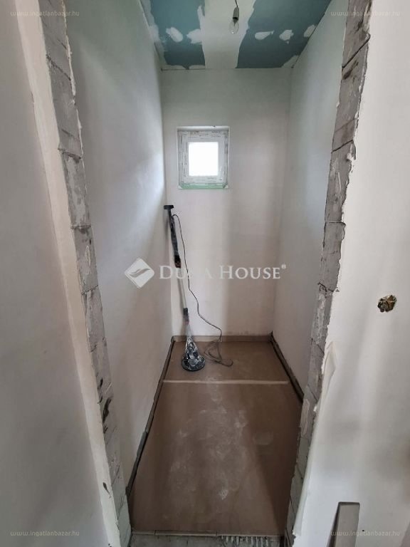 4 bed · 80m² · Családi ház · 87.500.000 ft