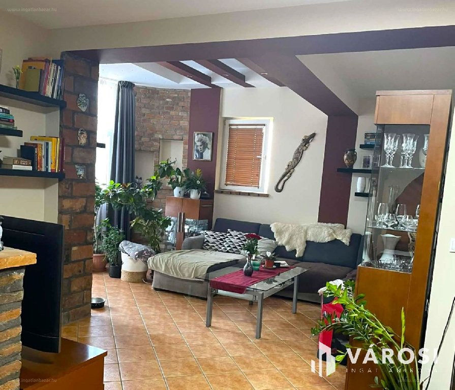 4 bed · 89m² · Lakás · 83.000.000 ft