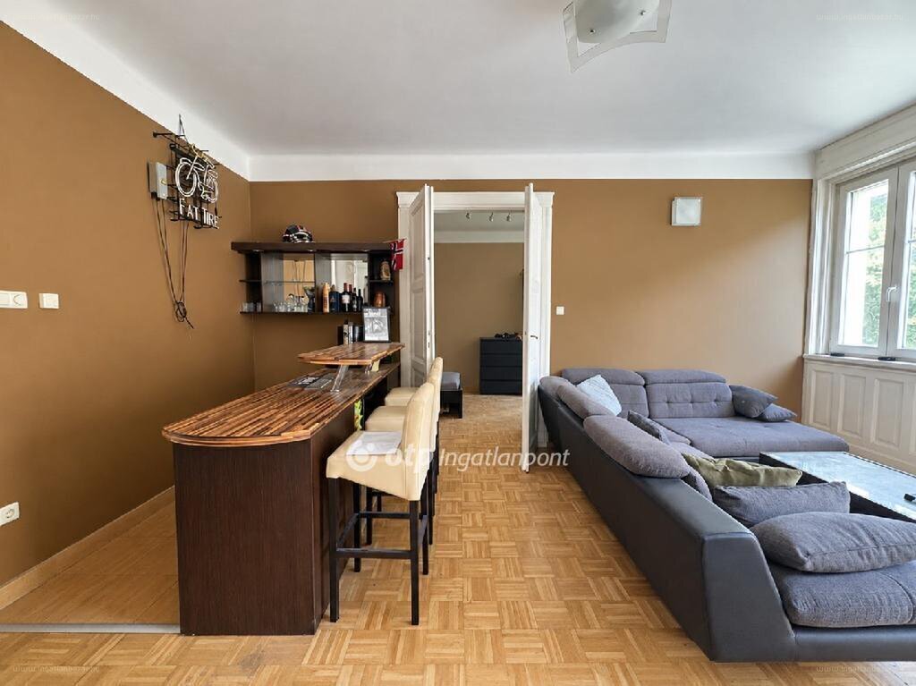 Lakás · 4 hálószoba · 95 m² · 110.000.000 Ft