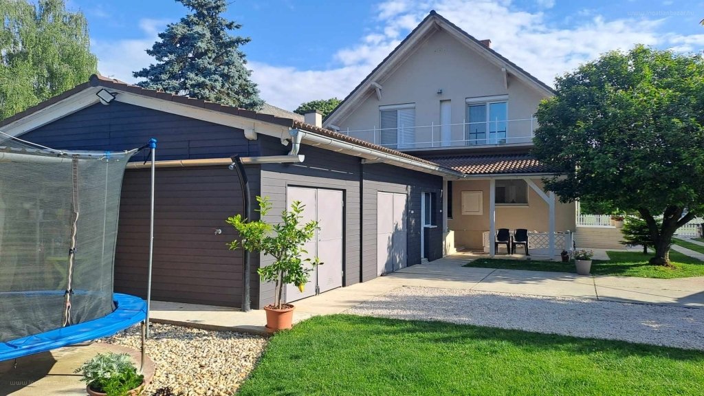 6 bed · 230m² · Családi ház · 125.000.000 ft